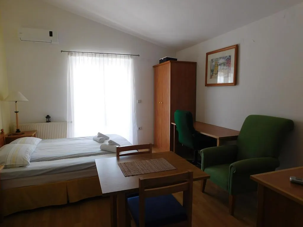 Apartments Lucija Pula